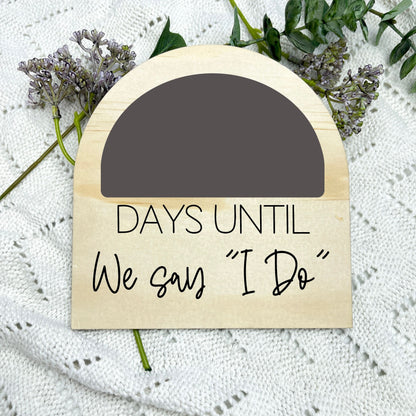 Days until Mr & Mrs wedding Chalkboard Countdown, wedding gift, days to wedding sign, days until mr mrs, days to wedding, days until wedding