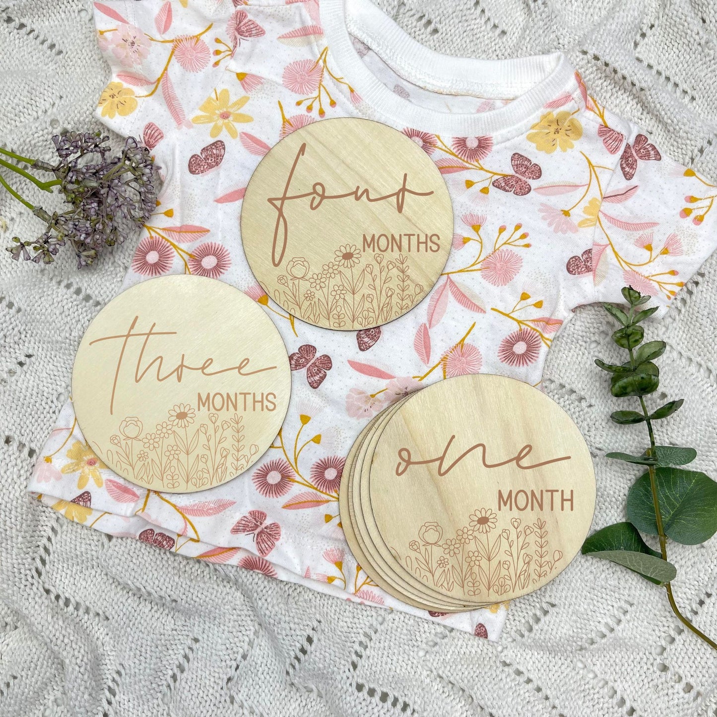 Floral milestone cards, baby milestone discs, boho nursery, aesthetic nursery, beige nursery