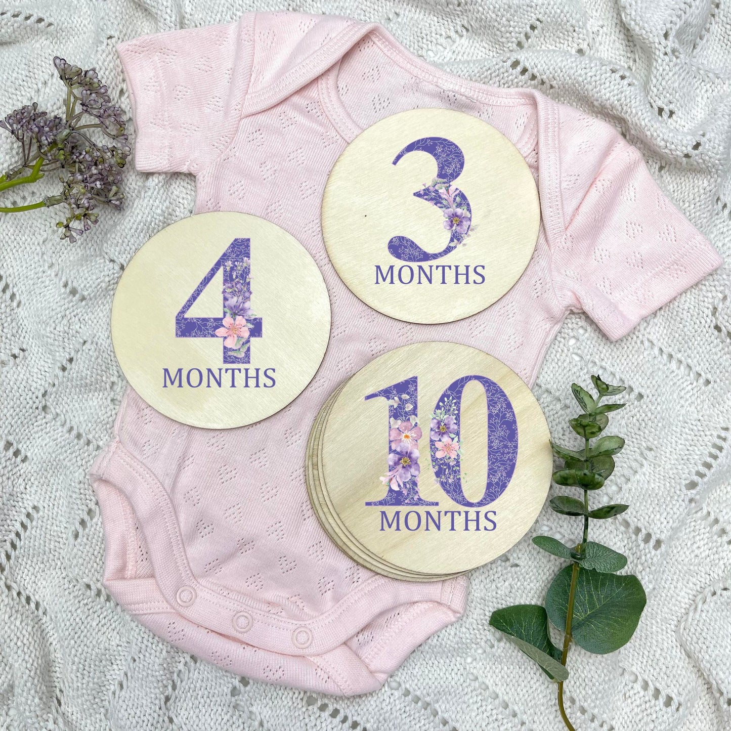 Floral milestone cards, baby milestone discs, boho nursery, aesthetic nursery, beige nursery