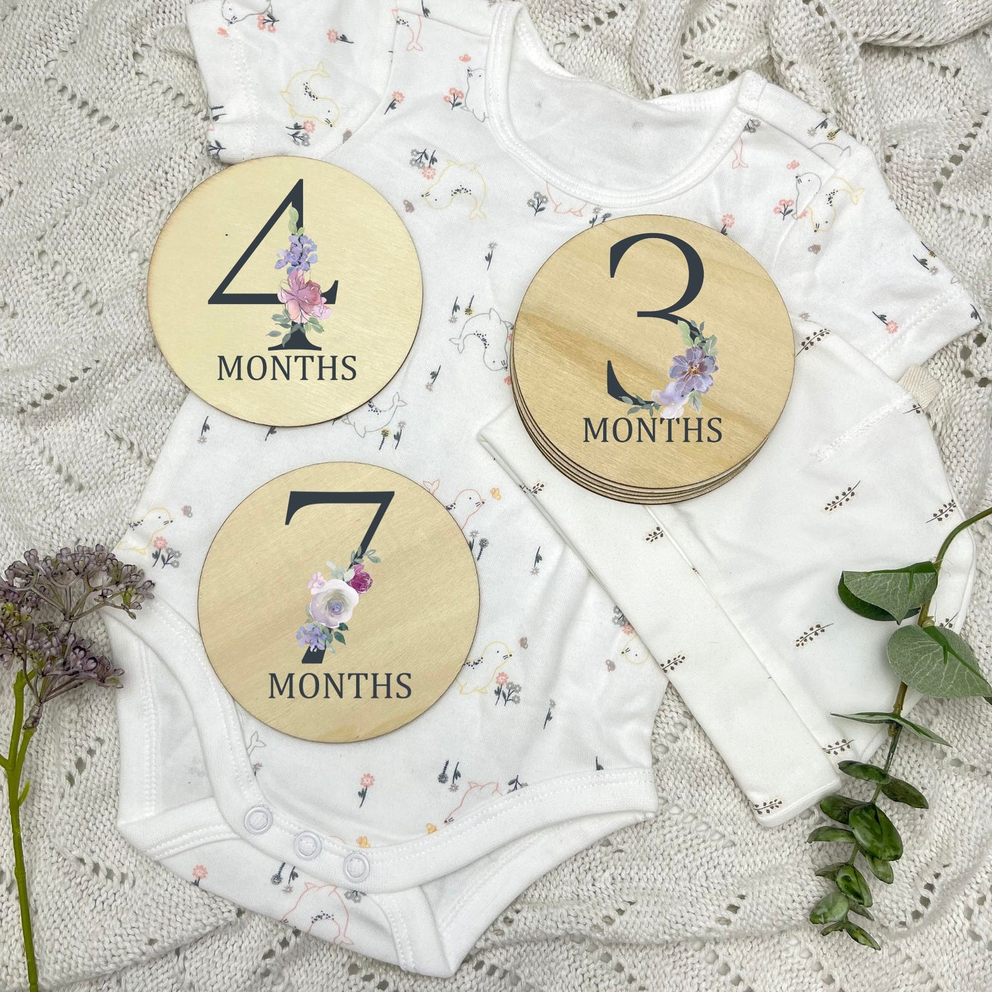 Floral milestone cards, baby milestone discs, boho nursery, aesthetic nursery, beige nursery