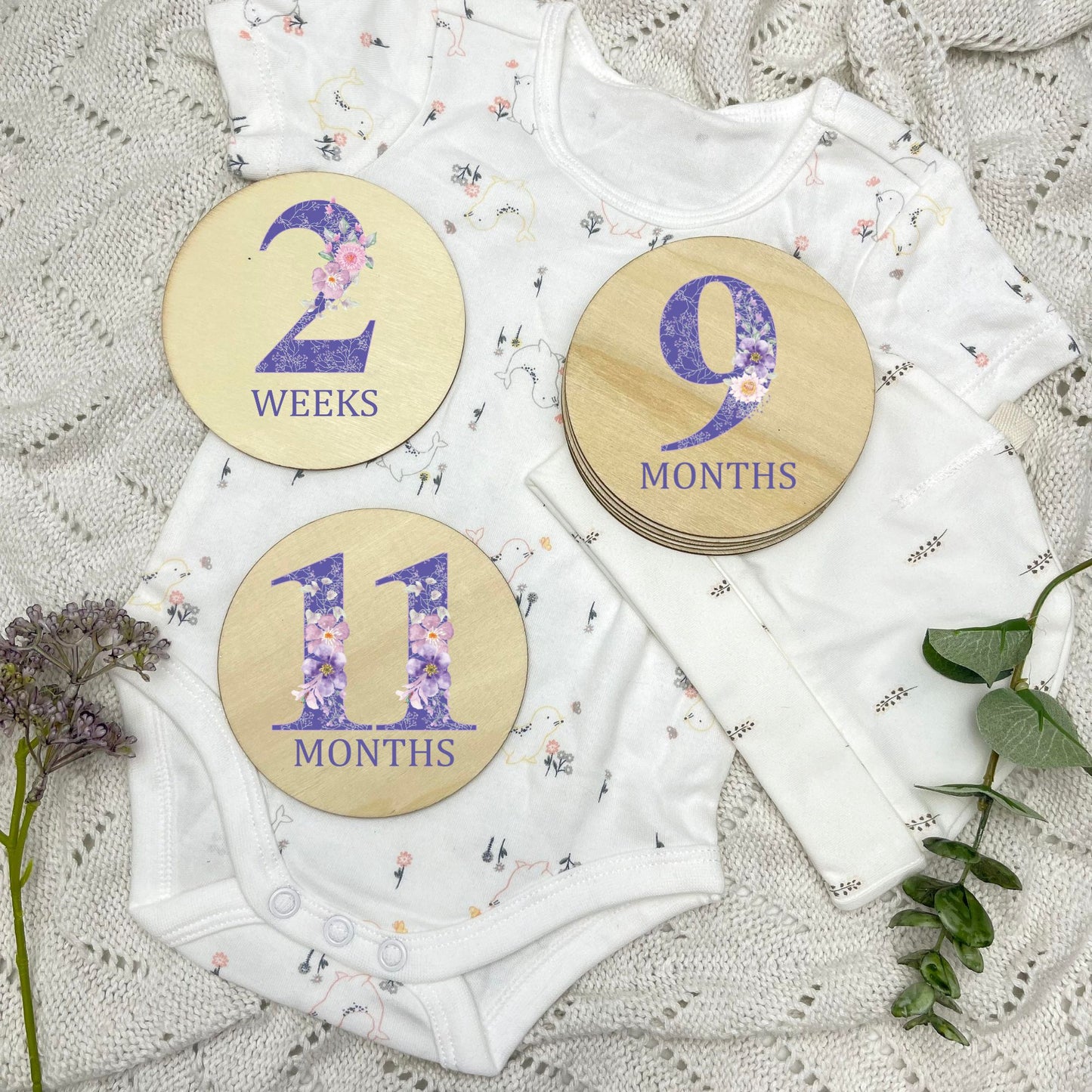 Floral milestone cards, baby milestone discs, boho nursery, aesthetic nursery, beige nursery