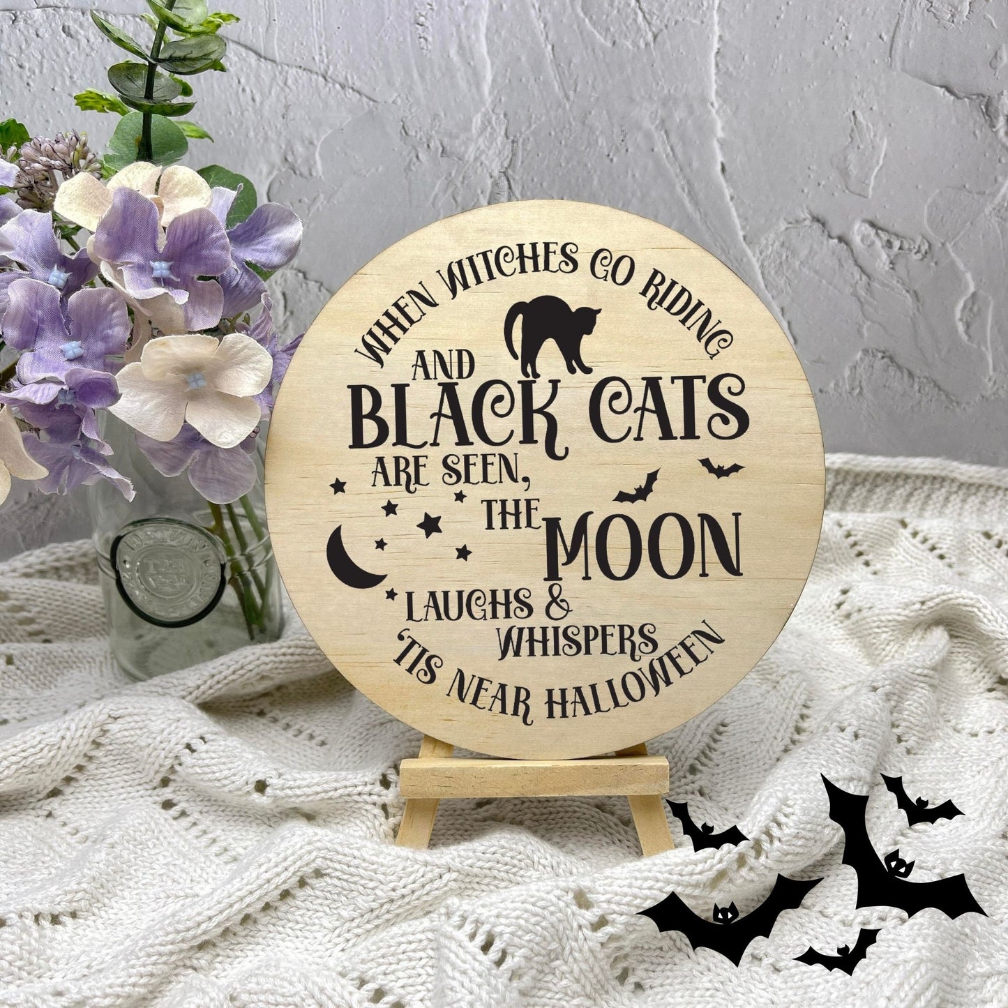 Black cat on the moon sign, Halloween Decor, Spooky Vibes, hocus pocus sign, trick or treat decor, haunted house h60