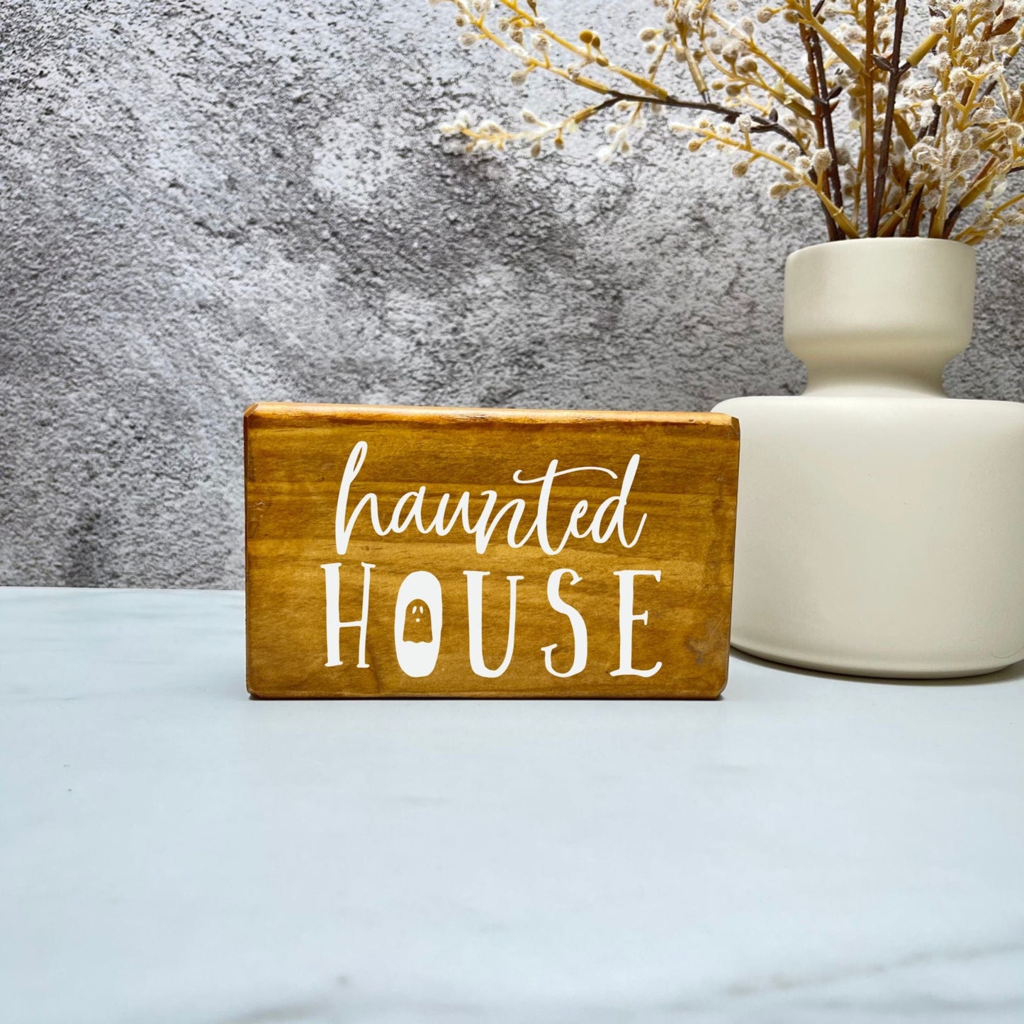 Haunted house wood Sign, Halloween Wood Sign, Halloween Home Decor, Spooky Decor