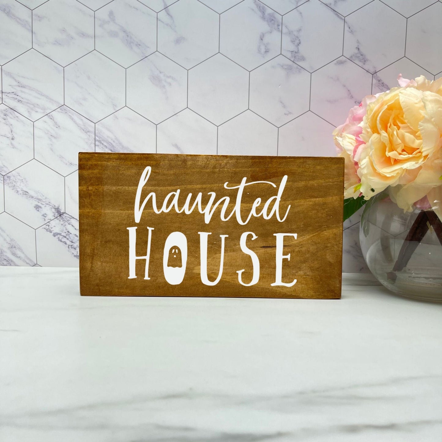 Haunted house wood Sign, Halloween Wood Sign, Halloween Home Decor, Spooky Decor
