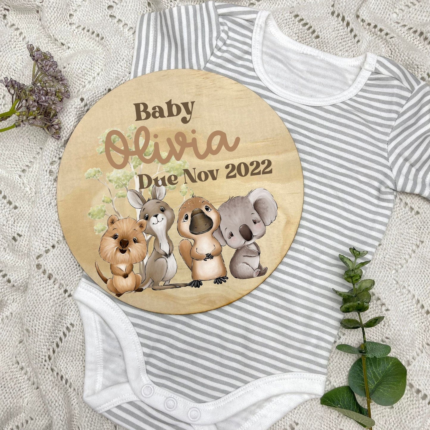 Pregnancy announcement disc, baby arrival sign, Aussie Animals, koala, kangaroo, kookaburra