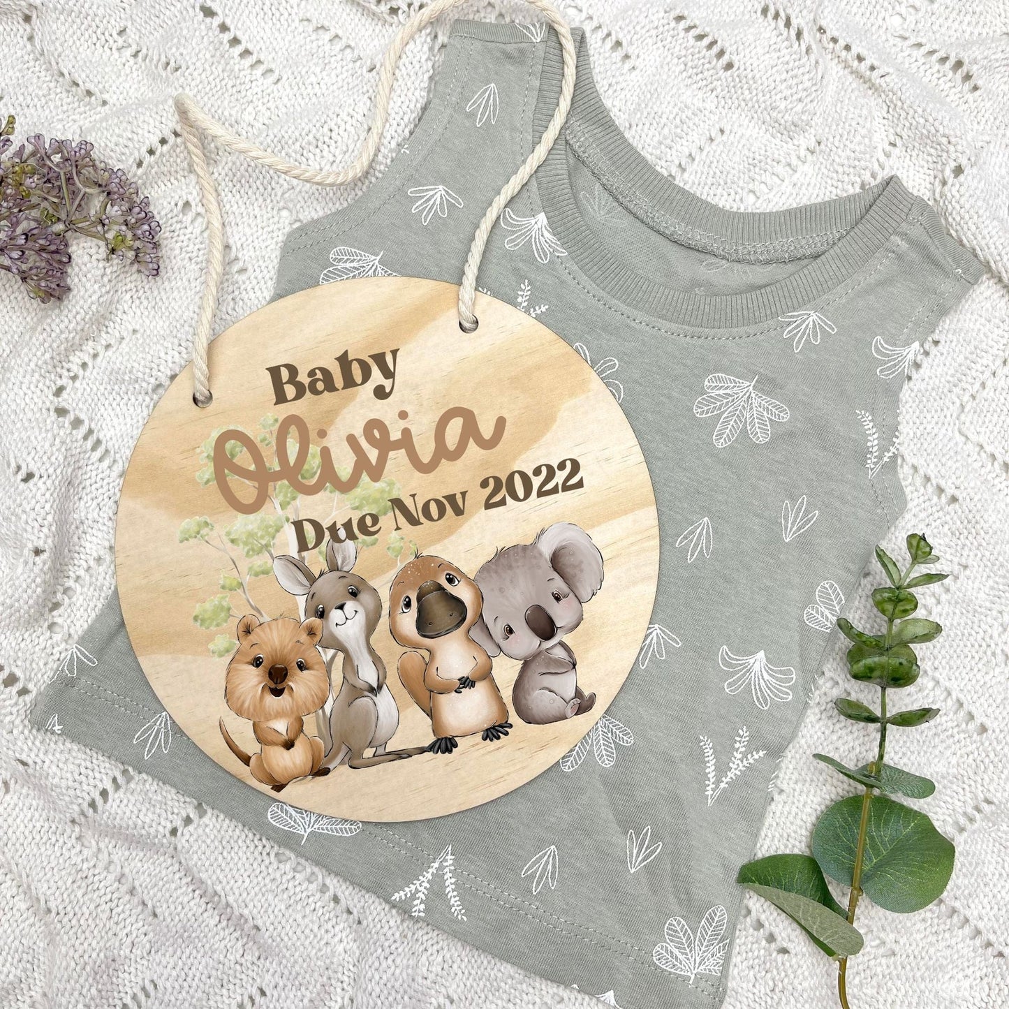 Pregnancy announcement disc, baby arrival sign, Aussie Animals, koala, kangaroo, kookaburra