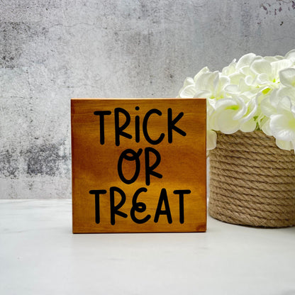 Trick or treat Wood Sign, Halloween Wood Sign, Halloween Home Decor, Spooky Decor