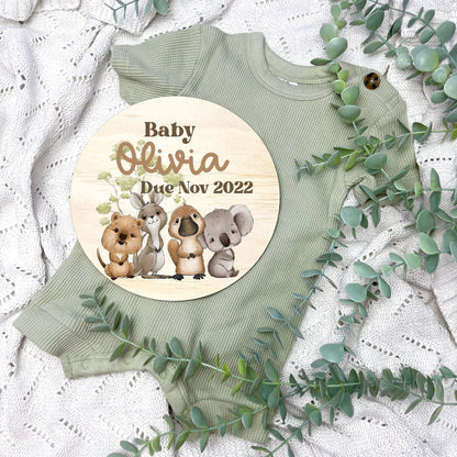 Pregnancy announcement disc, baby arrival sign, Aussie Animals, koala, kangaroo, kookaburra