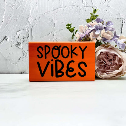 Spooky vibes Sign, Halloween Wood Sign, Halloween Home Decor, Spooky Decor