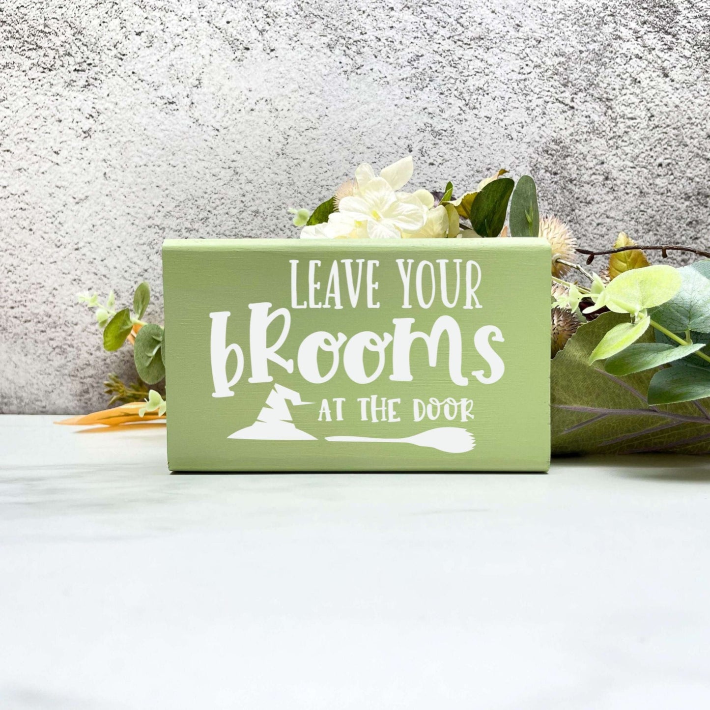 Leave your brooms Sign, Halloween Wood Sign, Halloween Home Decor, Spooky Decor