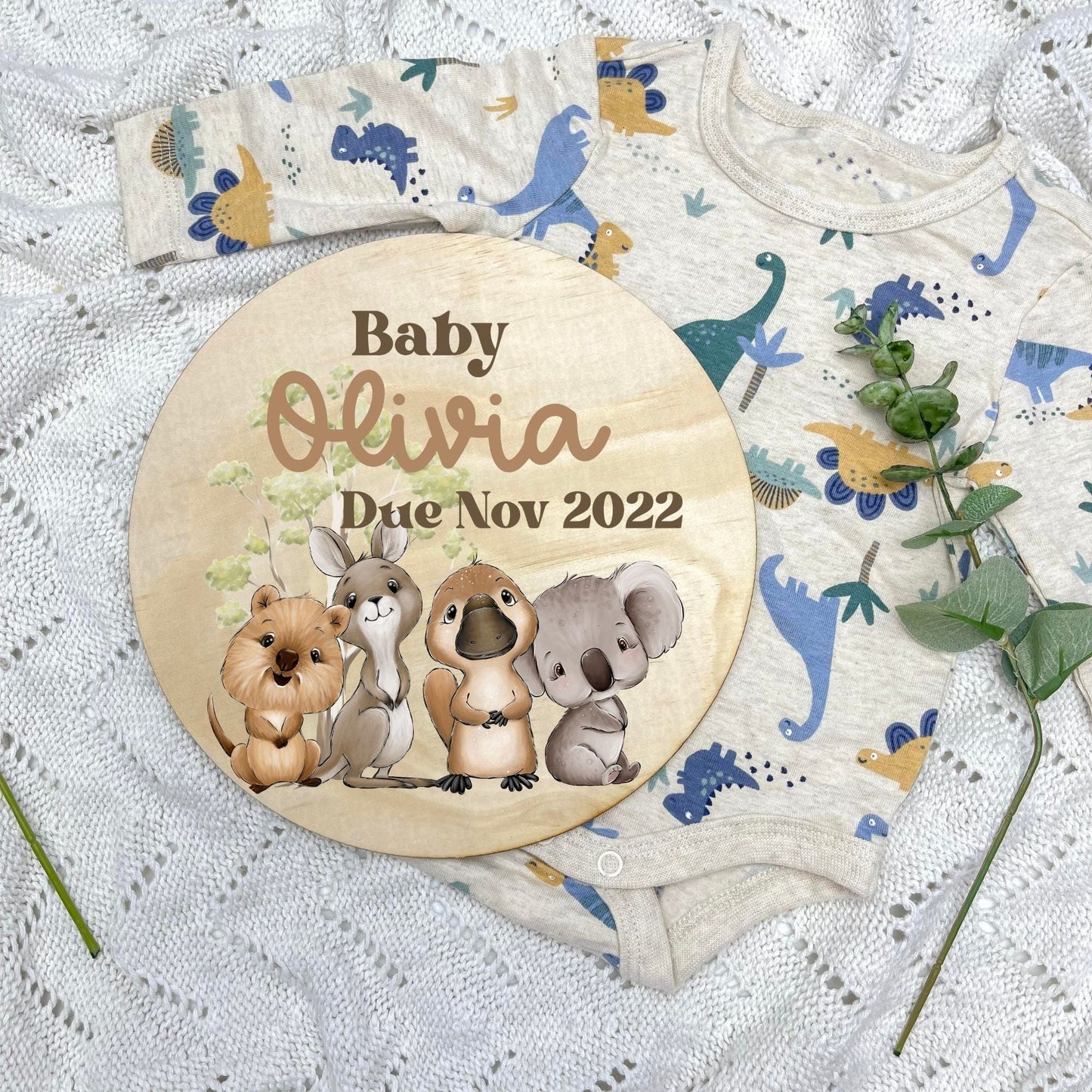 Pregnancy announcement disc, baby arrival sign, Aussie Animals, koala, kangaroo, kookaburra