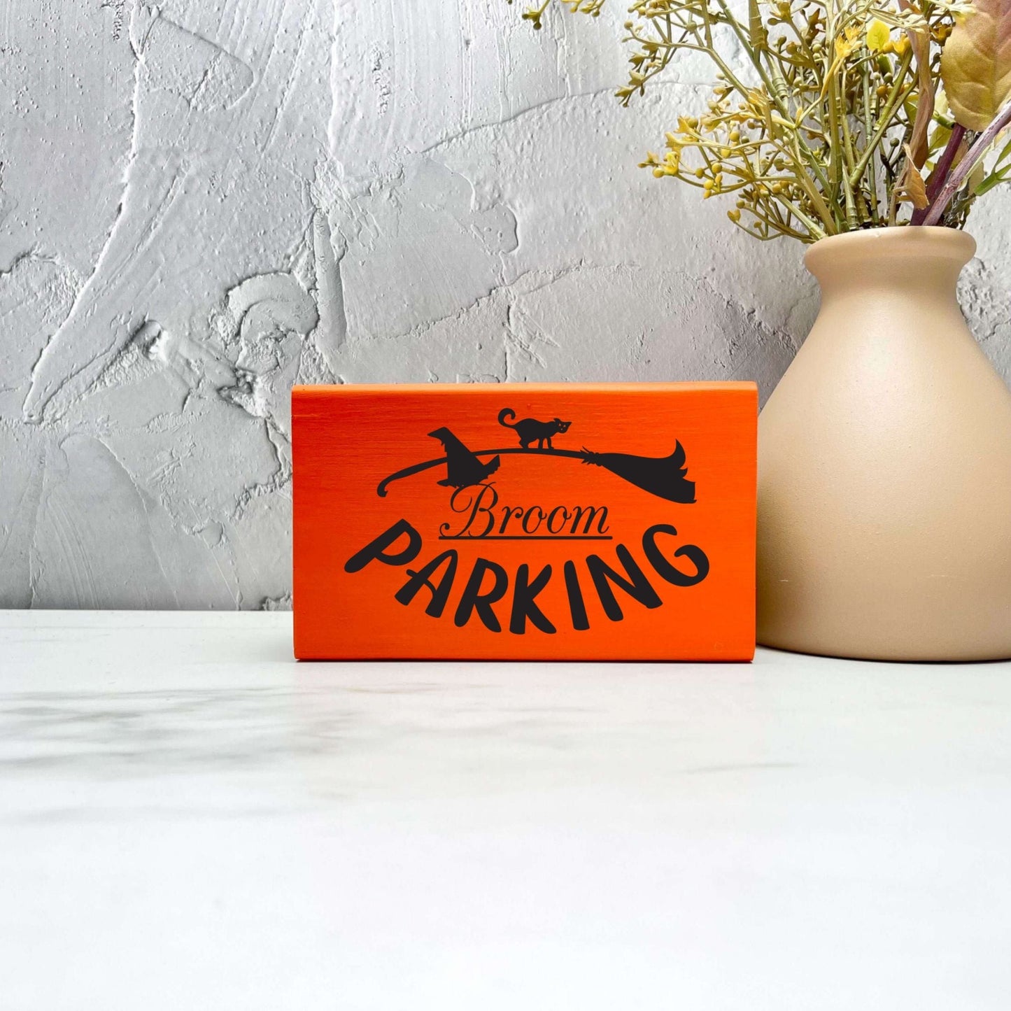 Broom parking Sign, Halloween Wood Sign, Halloween Home Decor, Spooky Decor