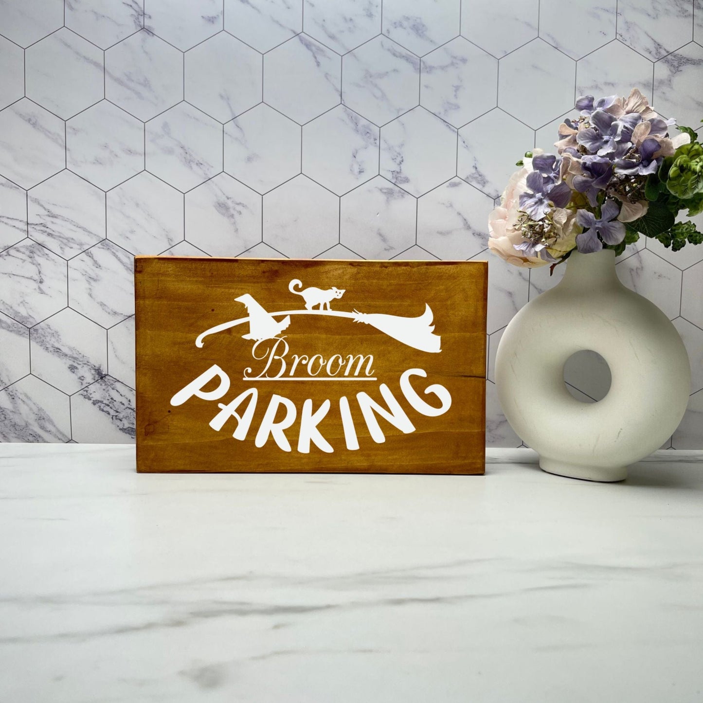 Broom parking Sign, Halloween Wood Sign, Halloween Home Decor, Spooky Decor