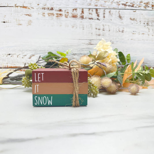 CarrouselCollectives Let it snow christmas set Christmas miniatures