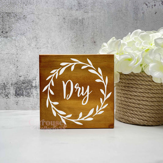 dry wreath, laundry wood sign, laundry decor, home decor