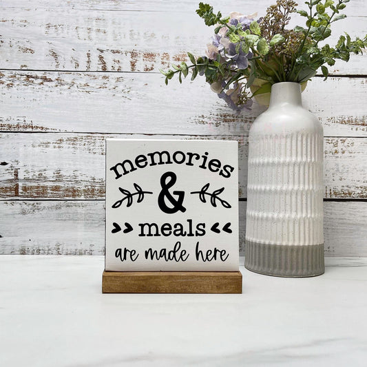 Memories and meals sign, kitchen wood sign, kitchen decor, home decor